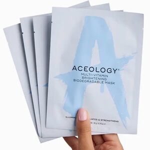 ACEOLOGY MULTI-VITAMIN BRIGHTENING BIODEGRADABLE MASKS - New set of 4 masks.